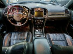 کرایسلەر 300